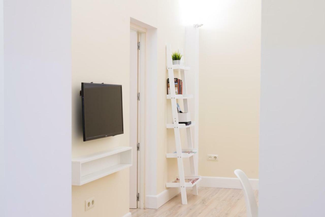 Adama Apartamento Turistico Касерес Экстерьер фото